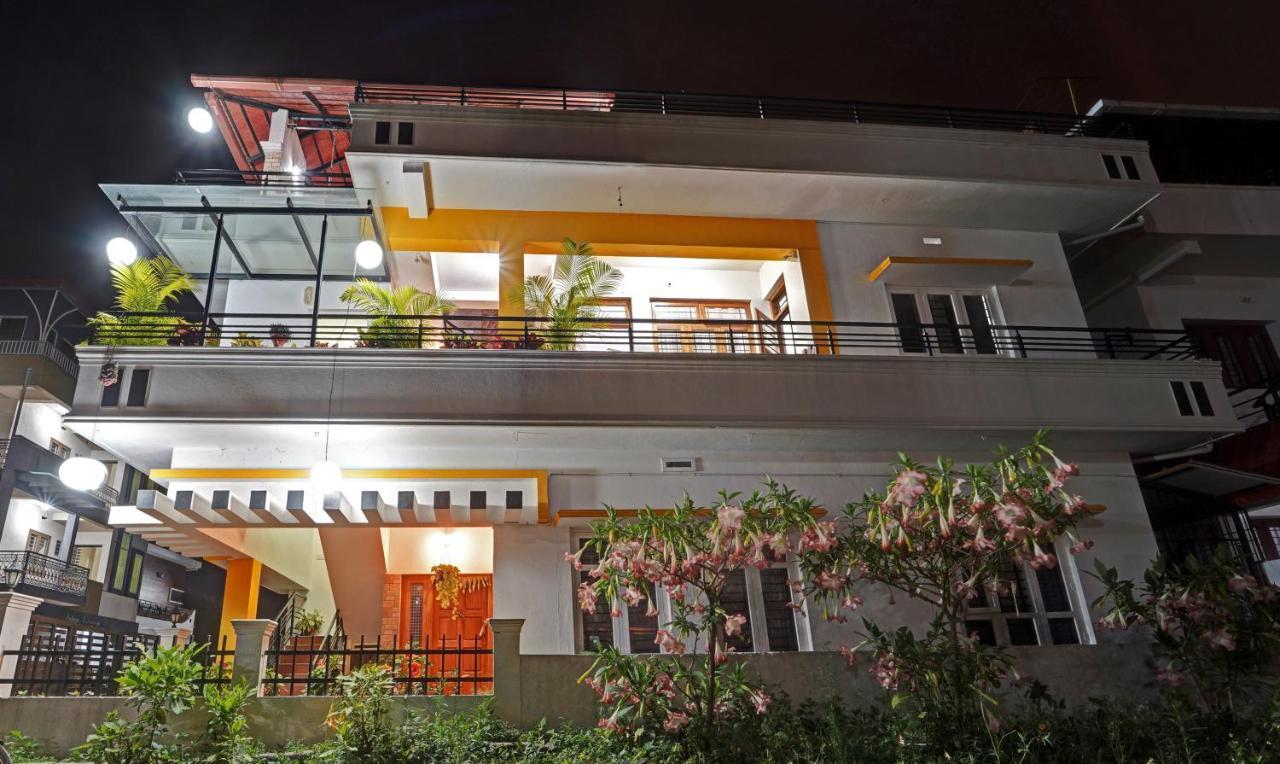 Treebo Alaka Rester Homestay Madikeri Buitenkant foto